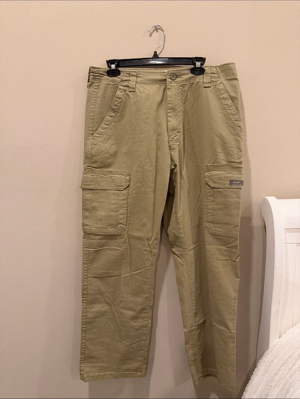 Wrangler Men's Khaki Green Cargo Pants